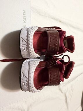 Nike  Burgundy and White Strap Air Sneakers